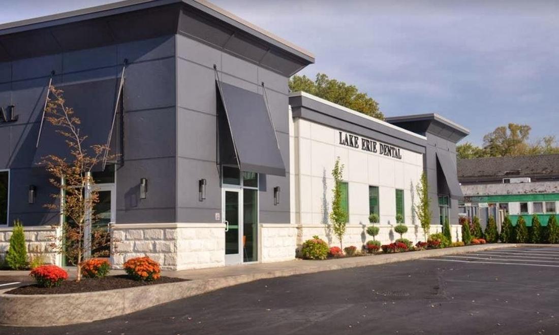 Office Exterior | Lake Erie Dental